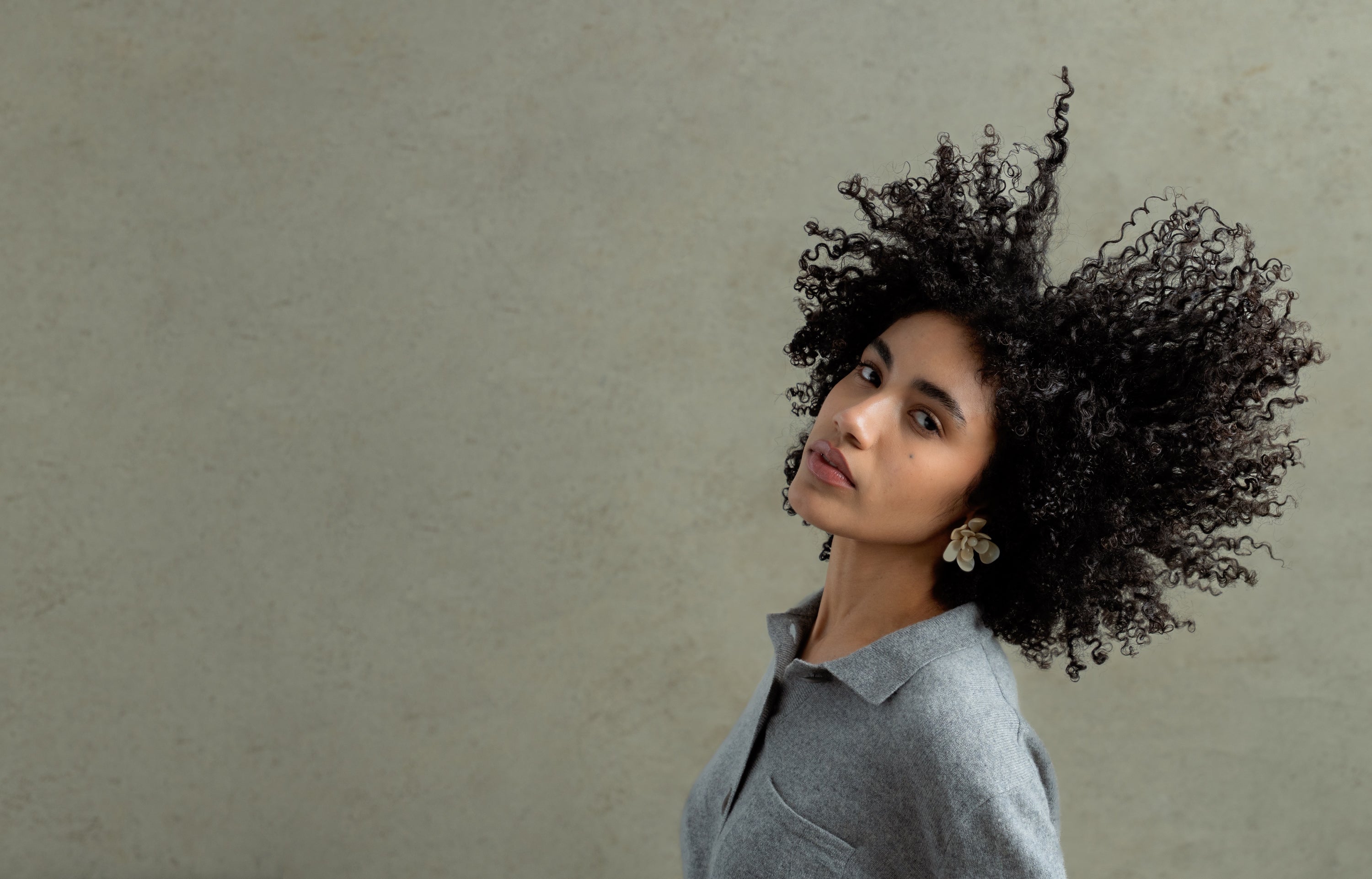 YOU
SHOULDN'T
HAVE TO
COMPROMISE
FOR GREAT
CURL DAYS